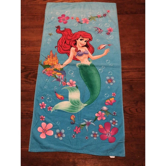 Rare Disney LITTLE MERMAID Beach Pool TOWEL EUC - Picture 1 of 7